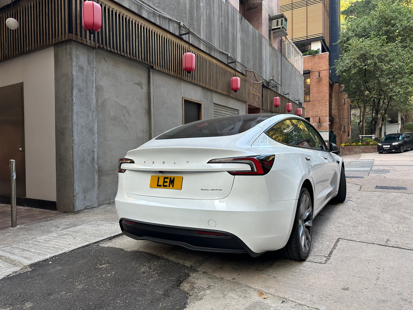 TESLA 專用短車牌架