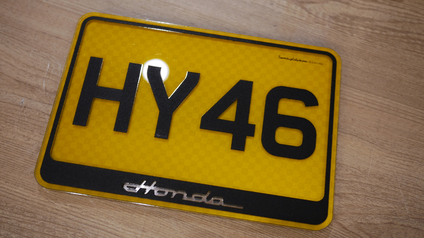 AVOCADO LEATHER STYLE PLATE - Avocado leather license plate