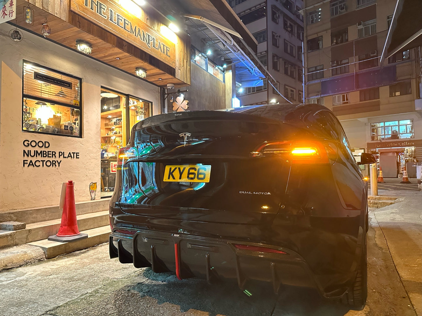 TESLA 專用短車牌架